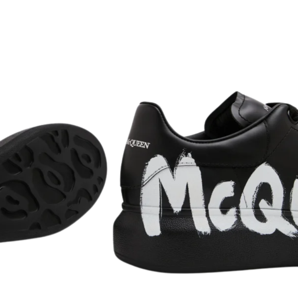 Aexander Mcqueen Oversized Graffiti - Black White - Image 4