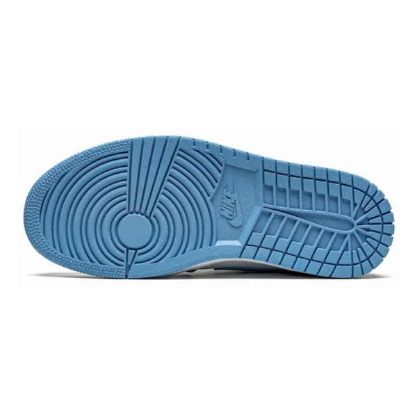 Jordan 1 Low - UNC - Image 4