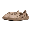Adidas Yeezy Foam RNNR - Clay Taupe