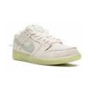 Nike SB Dunk Low - Mummy